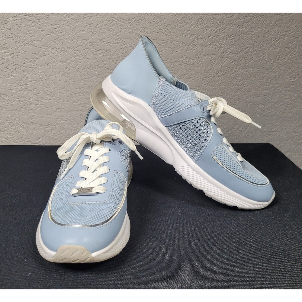 Kenneth Cole Reaction Jenna EZ-On Jewel Jogger Sneaker Light Blue Women's 9 Wide